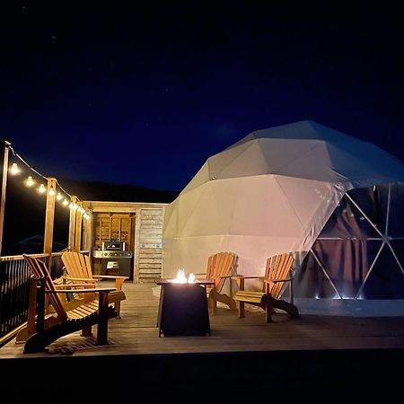 Вілла Port Wade Glamping Domes Victoria Beach Екстер'єр фото
